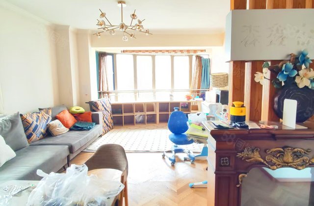 海逸名门3室2厅154.9㎡202万二手房图片