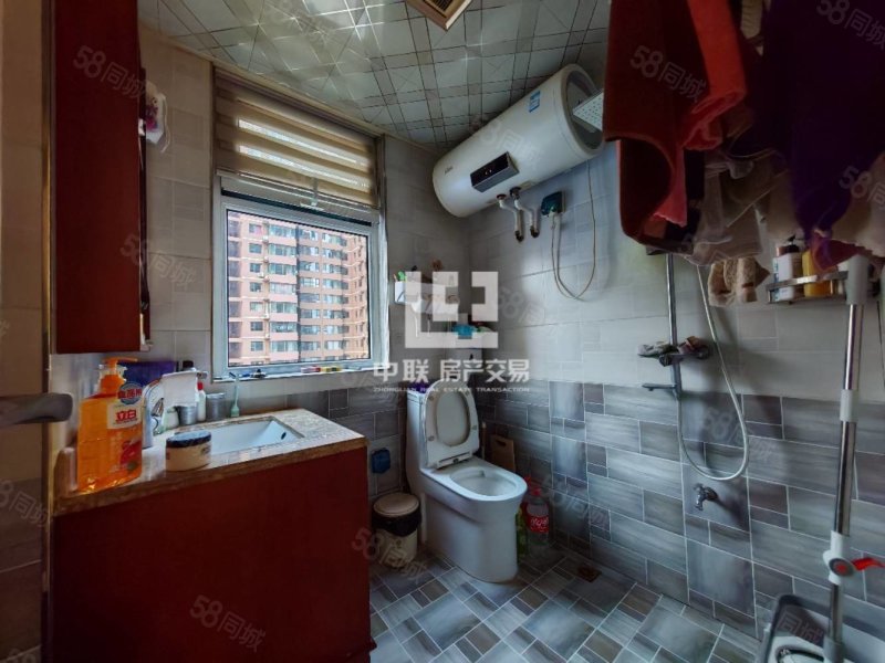 御景花园3室1厅1卫98㎡南北55万