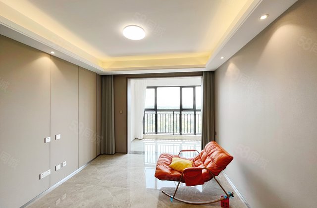 电建泷悦华庭1期3室2厅109.69㎡150万二手房图片