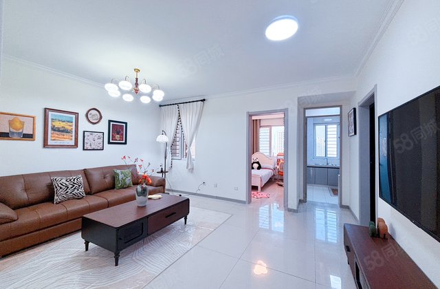 新出水晶丽城 商品房 精装三室未住 可做婚房