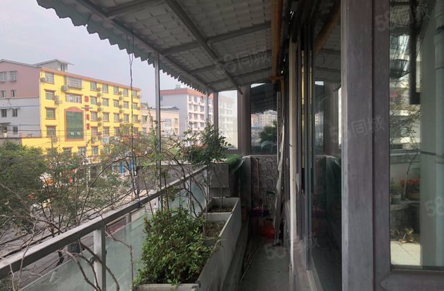 兴发铂金公馆3室2厅89㎡89万二手房图片
