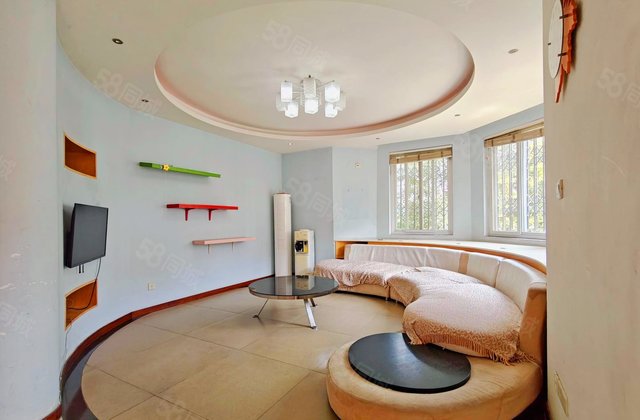 都市水岸4室2厅144㎡100万二手房图片