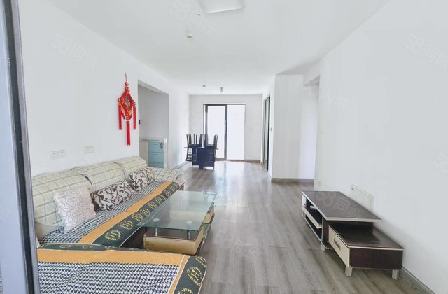 新上好房 二中旁锦绣学府三室两卫带车位 观景 双阳台设计