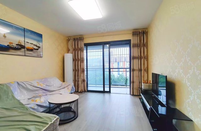 金阳罗马假日2室2厅84㎡62万二手房图片