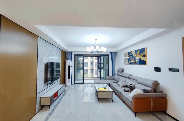 万科魅力之城4室2厅133.77㎡180.8万二手房图片