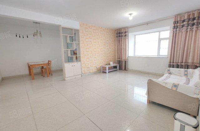 单价7千多兴华路！孝心一楼！三室朝阳！南北通透！看房子方便！