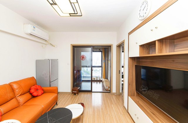 大众时代之光2室1厅71.61㎡76万二手房图片