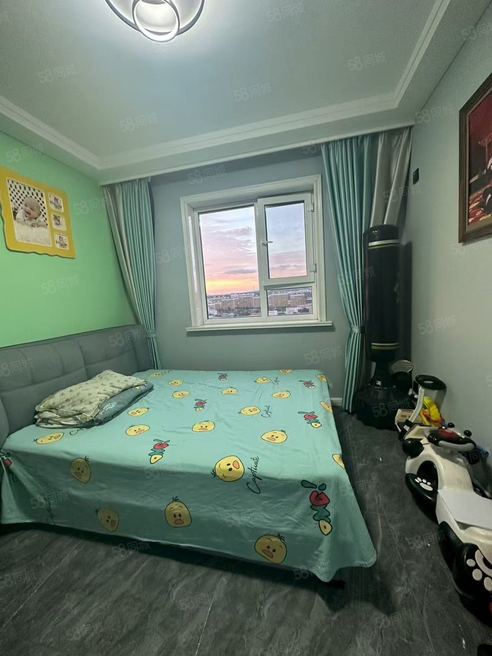 碧桂园悦江山3室2厅1卫109㎡南北65万