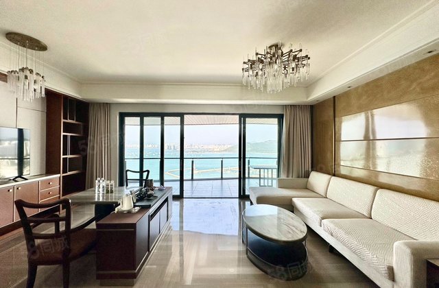 复地鹿岛3室2厅168.67㎡1200万二手房图片