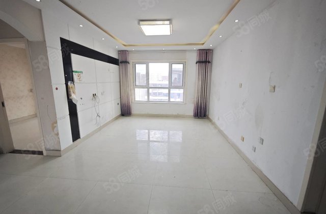水岸花语 精装三室 带车位免大税 南北通透好户型 东苑中学