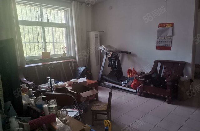 急售！三中 北顺 三室朝阳 中间楼层