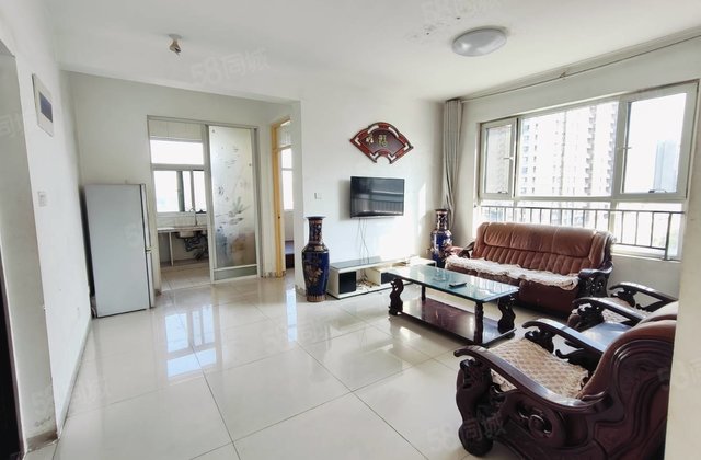 急售 手头8萬办完入住 东边户全明户型 三室两厅免大税送储