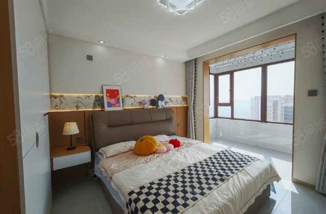 西城逸景公寓3室2厅120㎡74万二手房图片