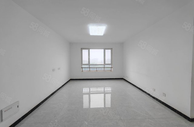 急售四室边户免大税实验外国语一中图书馆火车站民生文馨园润景苑