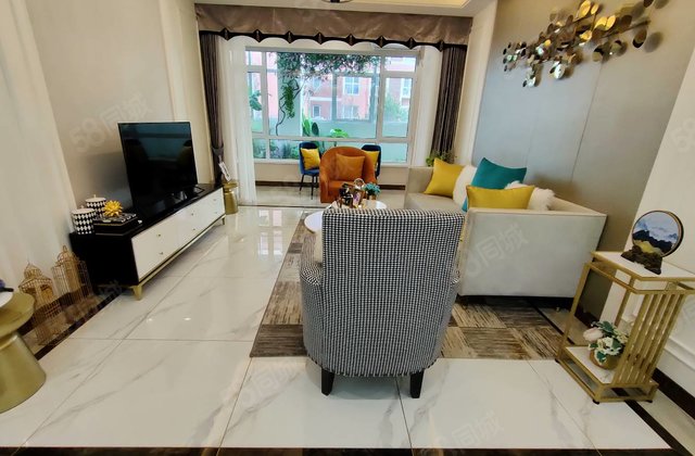 低首付 送车位 玺山福邸 首付5万 看房方便 单价8000起