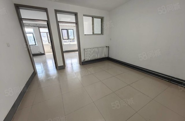 上光明 正规三室 双气齐全 单价3千多 5萬就能入住带储车位