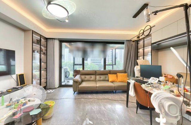 万科锦上和风华苑3室2厅105.02㎡232万二手房图片