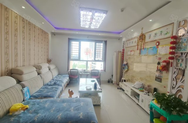 房东急售 海润公园132平 三室两卫 带车位 采光好 户型好