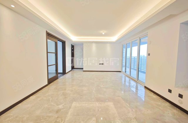 万科新都荟(五期19组团)4室2厅126㎡132.9万二手房图片