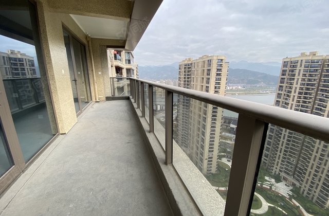 紫金豪廷别墅 证345平 带大花园带2层地下室,厦河路83号-丽水58同城