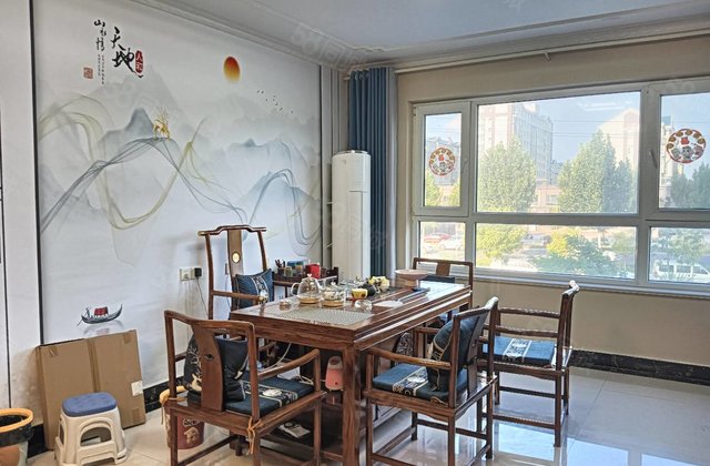 香江站前街电梯精装，东边户，嘉华苑，金水湾，昌庭花园，万豪