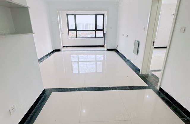 公园南邻 中央帝景 中央丽都 好楼层 大三居