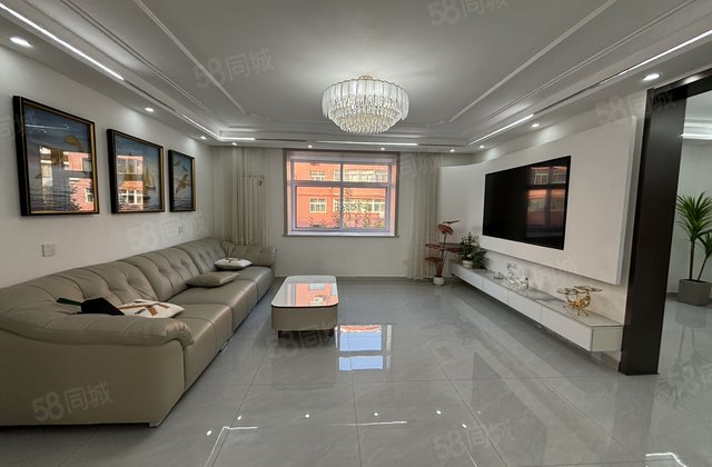 靠近东昌湖！三楼精装三室！有钥匙多车位！怡情湾观澜一品！急卖