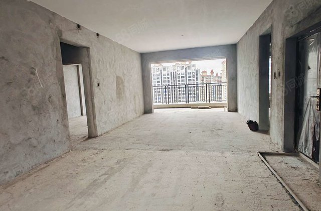 东汇名雅城5室2厅195㎡189.9万二手房图片