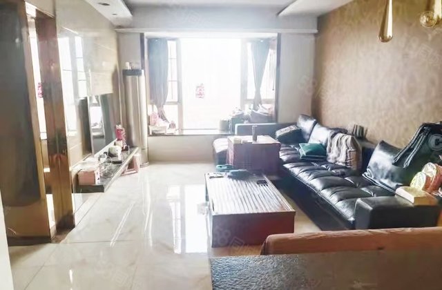 比华利国际城二期3室2厅84.99㎡142万二手房图片