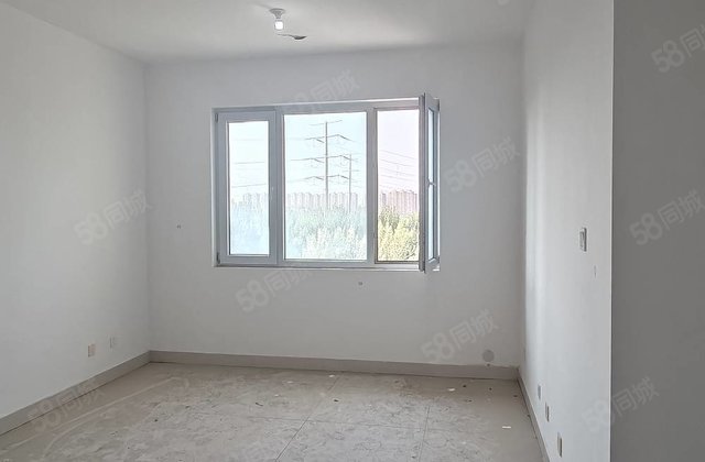 房！朗悦府！星汇！金田阳光新房未住！送储藏室！