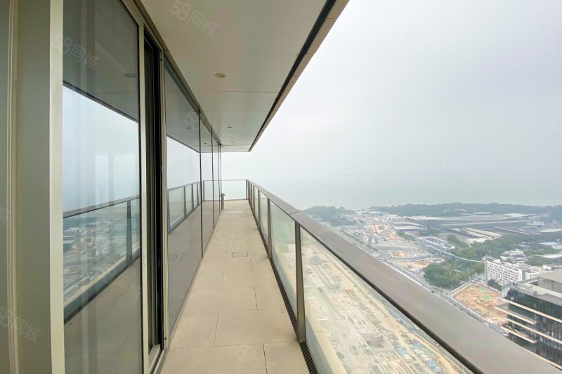 深圳湾一号t5栋超高层434户型,东西南朝向,三面观景!