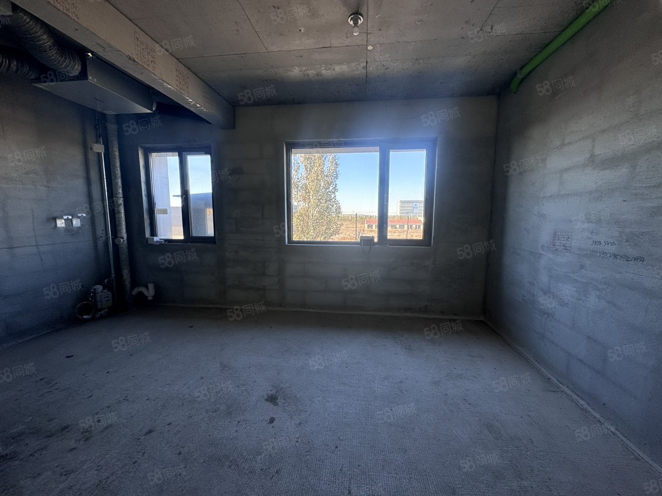 华韵锦园3室2厅2卫152㎡南北91万