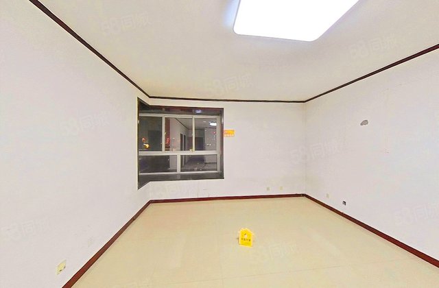 宝成公寓3室2厅133.92㎡115万二手房图片