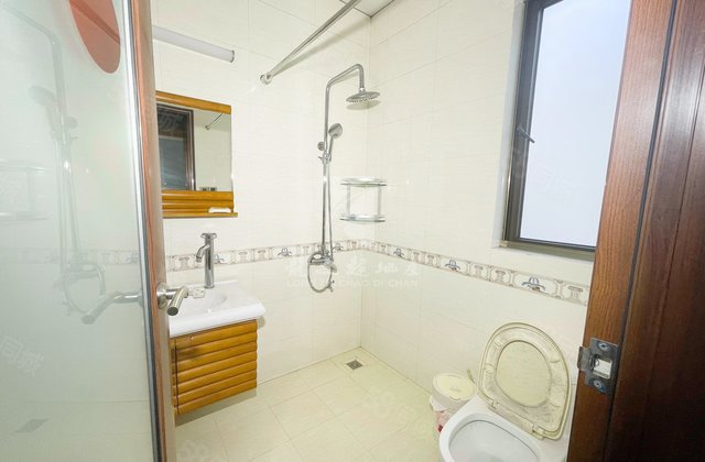 万科兰乔圣菲(别墅)7室3厅502.57㎡1330万二手房图片