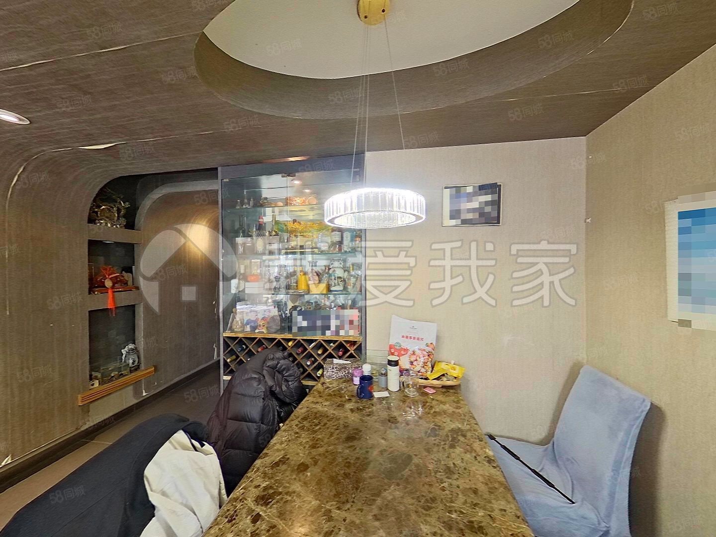 彩虹街區(qū)2室2廳2衛(wèi)101.22㎡南北560萬