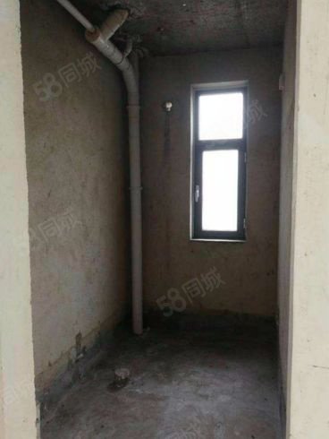 龍族儷景2室2廳1衛(wèi)78㎡南北29萬