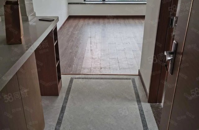 房东直卖价格可议送家具