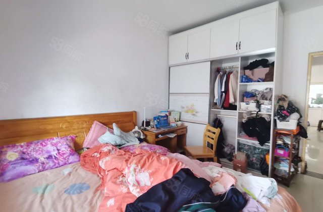 急售海源路电梯房房子诚心出售，看房方便，价格可谈，九中双语。