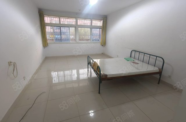 出家门就到外国语老文轩老   东着急卖好楼层2楼大胆来砍吧