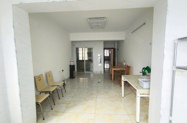 缤纷江南1室1厅66㎡26万二手房图片