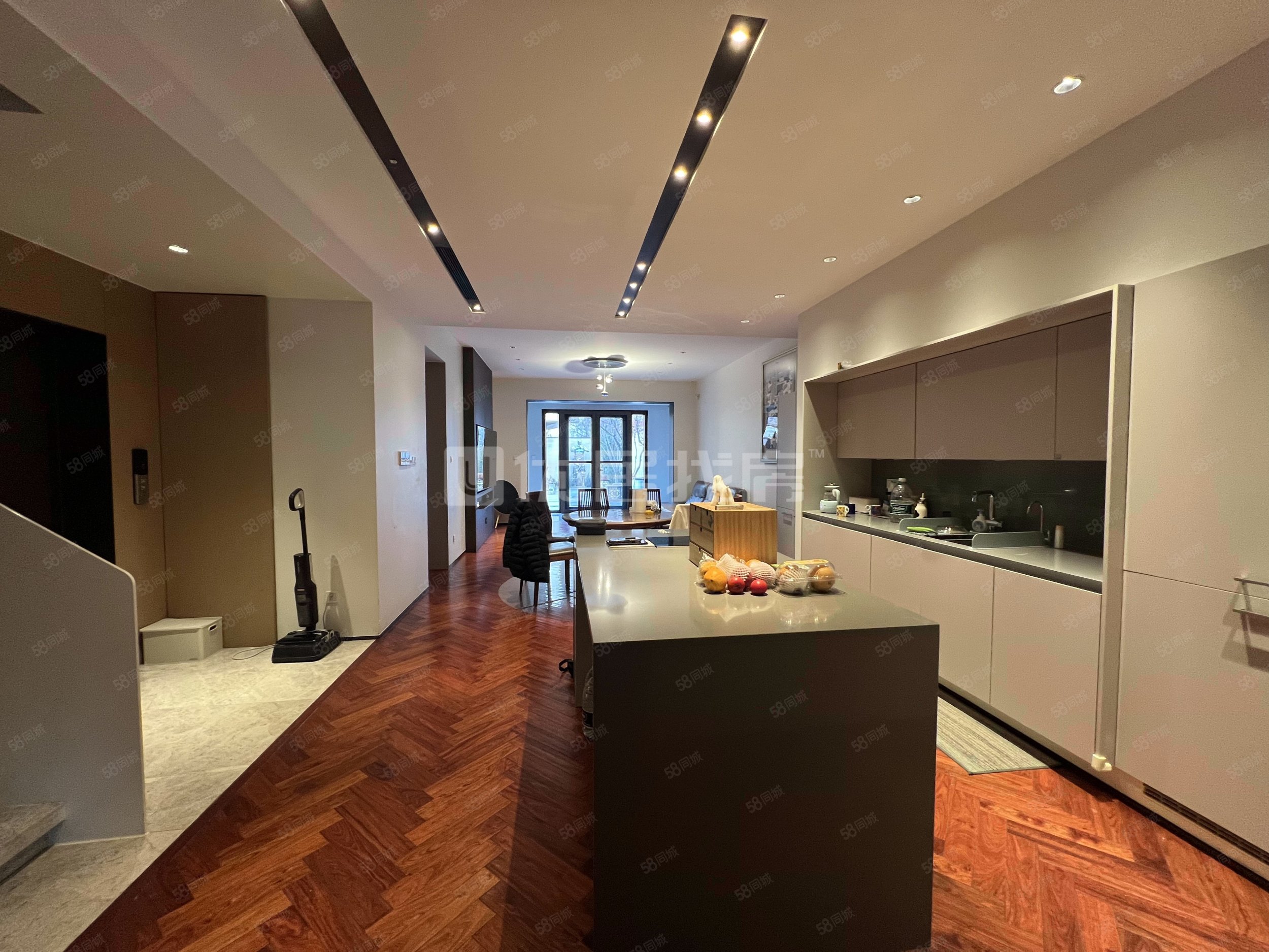 紫禁壹號(hào)院北院3室2廳3衛(wèi)257㎡南北1980萬