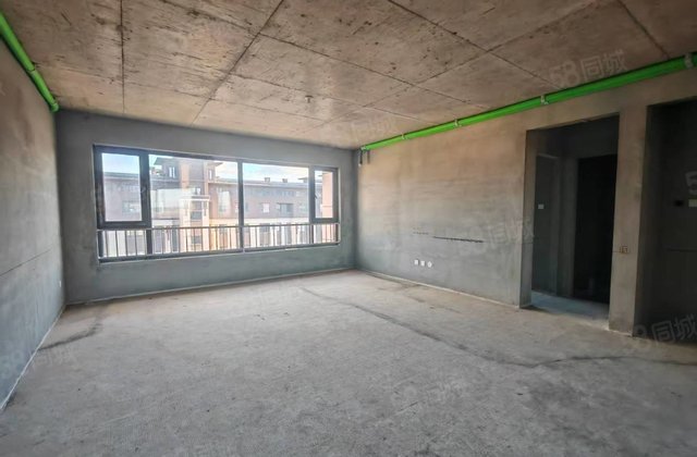 华韵锦园3室2厅2卫152㎡南北115万