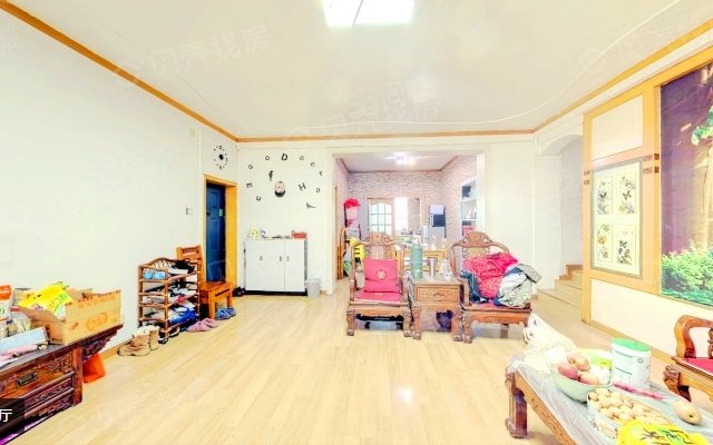 桂花苑(郫县)4室2厅146㎡76万二手房图片