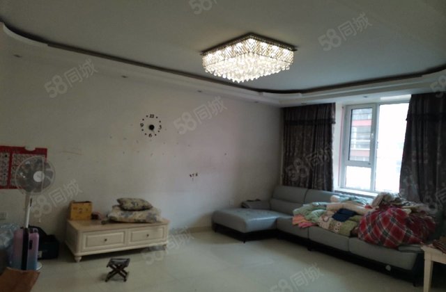 育英小区(南区)3室2厅138㎡96.5万二手房图片