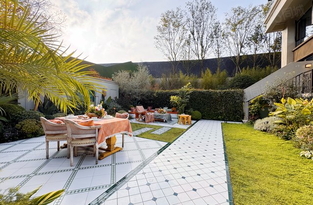 南湖国际社区(南区)5室2厅129.78㎡139万二手房图片