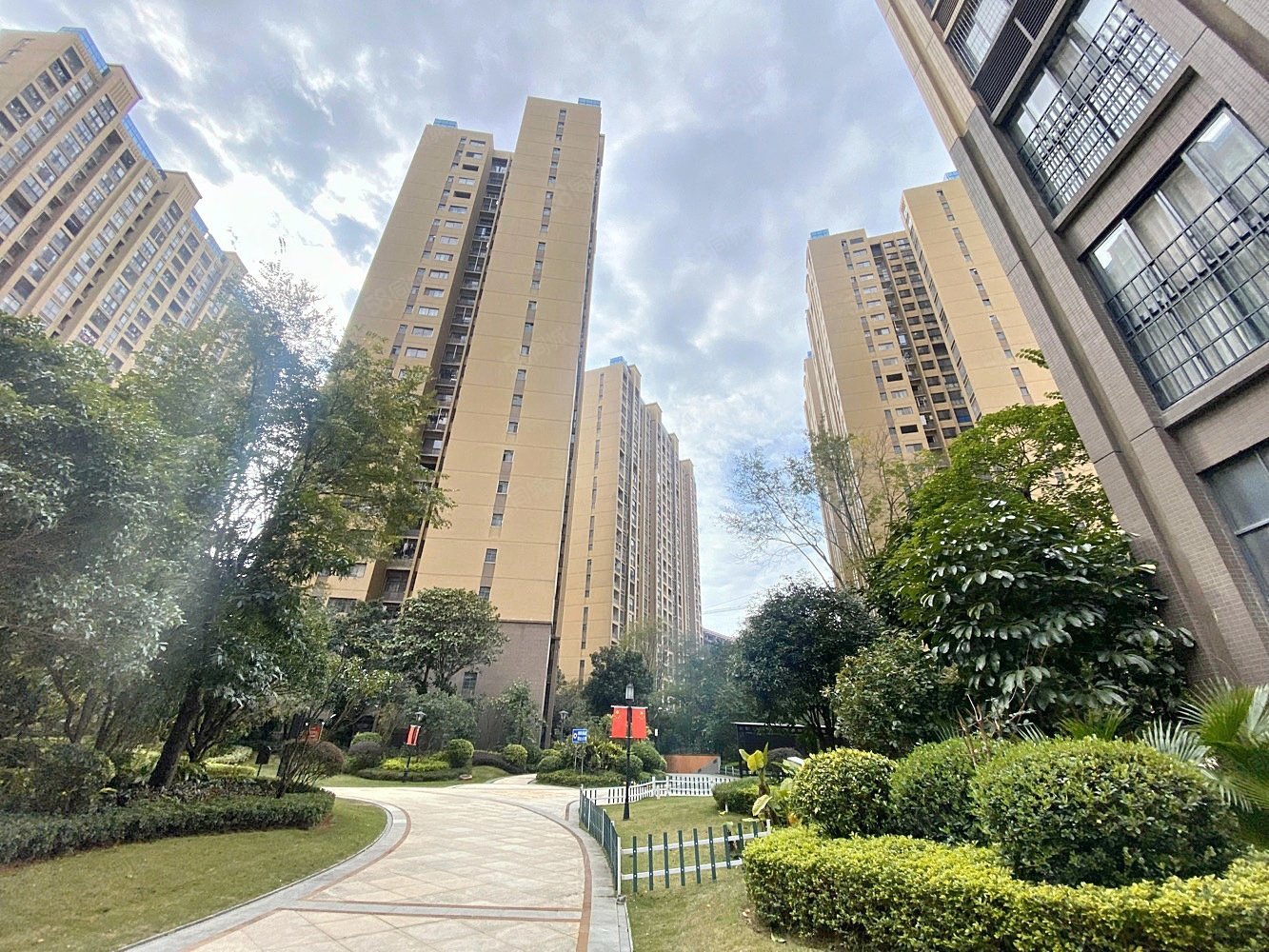 手慢无金悦府3房2厅靠近凤凰印象幸福里力沃广场