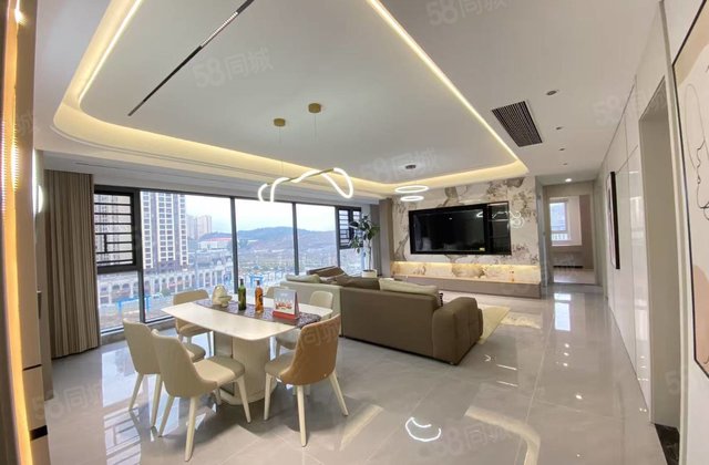 万兴凤凰城4室2厅134㎡45.8万二手房图片