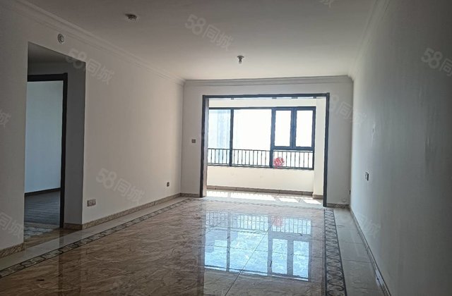 国岳府 三室两卫 新房未住 带车位储藏室 双阳台 观景房