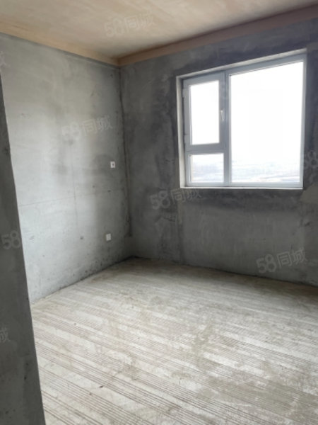 金科廊桥水乡3室2厅1卫104㎡南北50万