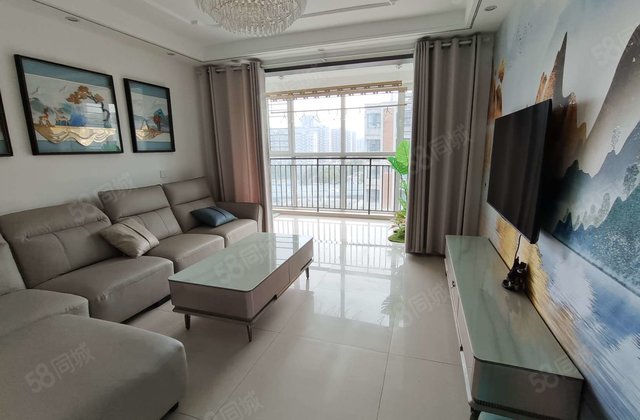 西湖馨苑精装三室新房未住，实验文轩，中医院，火车站